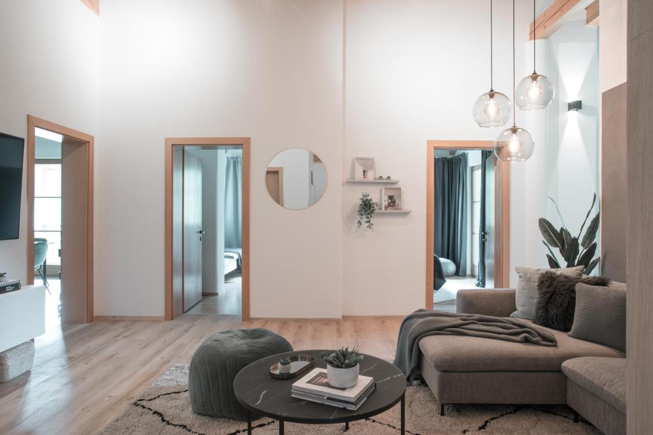 Apartment Home@moos *